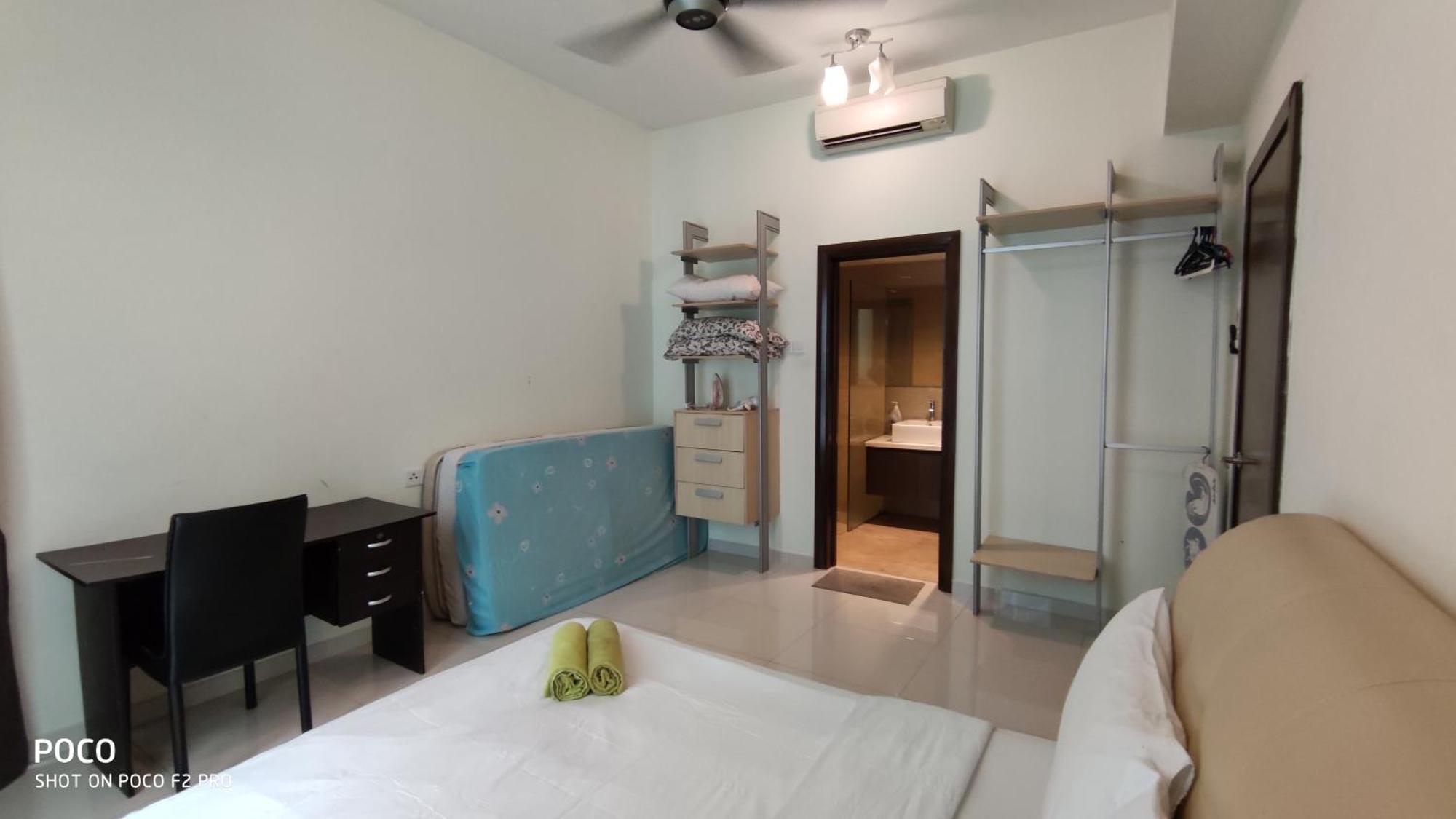 Regalia Suites & Residence 2 Bedroom Apartment By Enjoy Your Stay Kuala Lumpur Room photo
