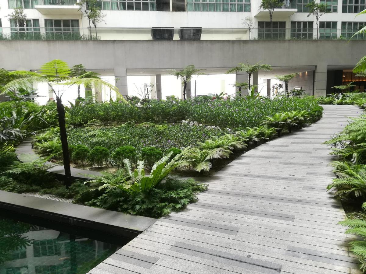 Regalia Suites & Residence 2 Bedroom Apartment By Enjoy Your Stay Kuala Lumpur Exterior photo
